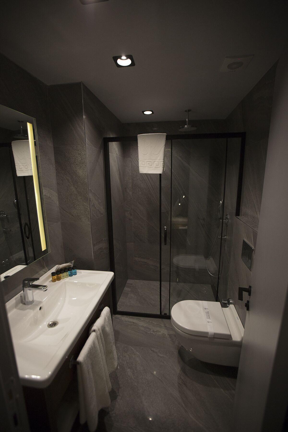 Emen'S Otel Измир Екстериор снимка